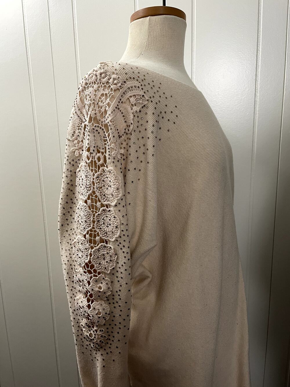 Siren Lily Plus Size Woman Embellished Long Sleeve Cardigan 2XL Sweater